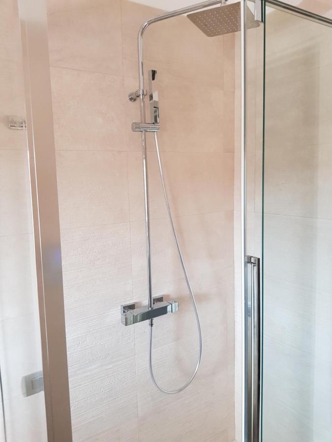 Apartamento Trilocale Moderno In Centro Citta Turín Exterior foto