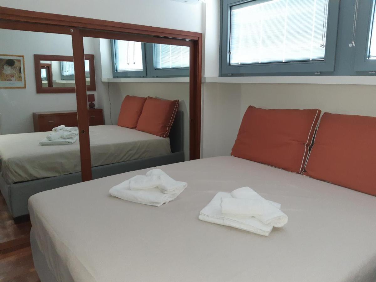 Apartamento Trilocale Moderno In Centro Citta Turín Exterior foto